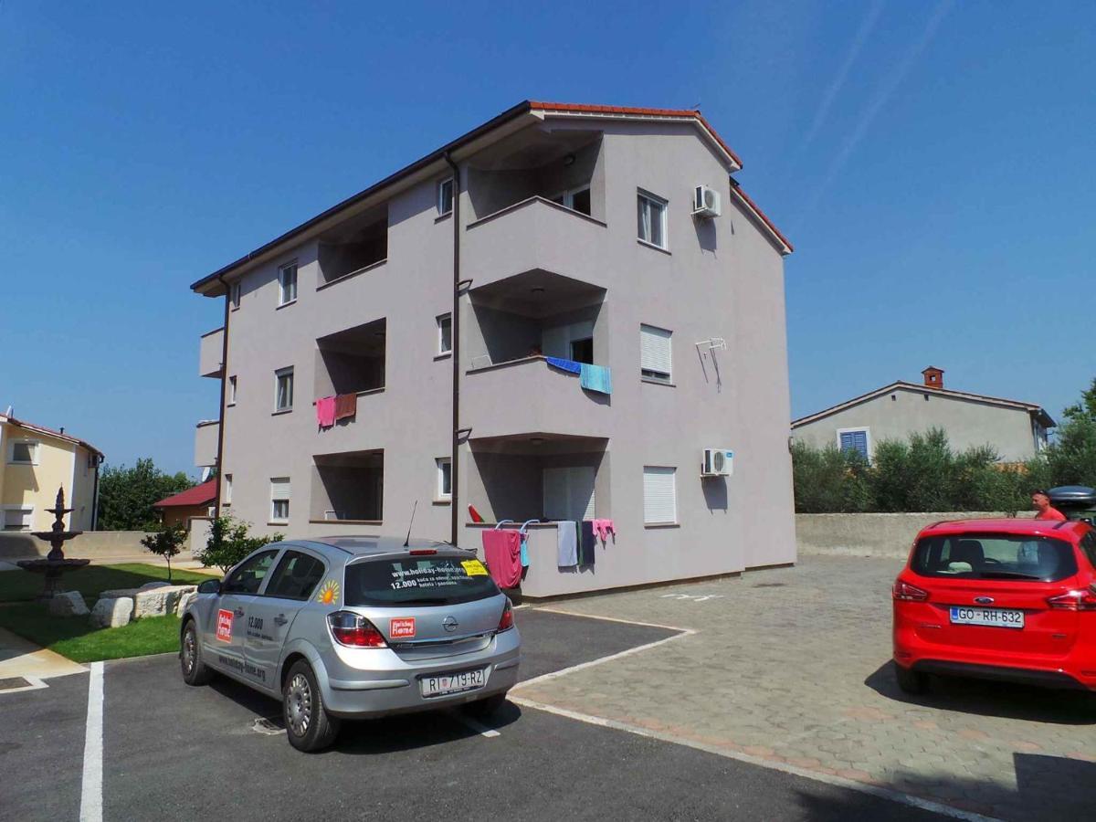 Apartments In Peroj/Istrien 34288 מראה חיצוני תמונה